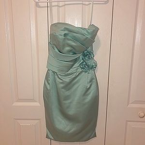 Strapless Formal Dress